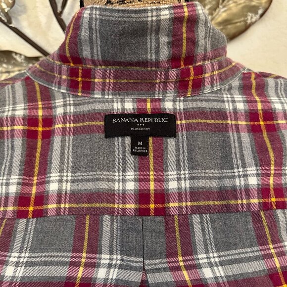🍂 Banana Republic Plaid Ruffle Button-Up – Size M 🍂 - Picture 4 of 4